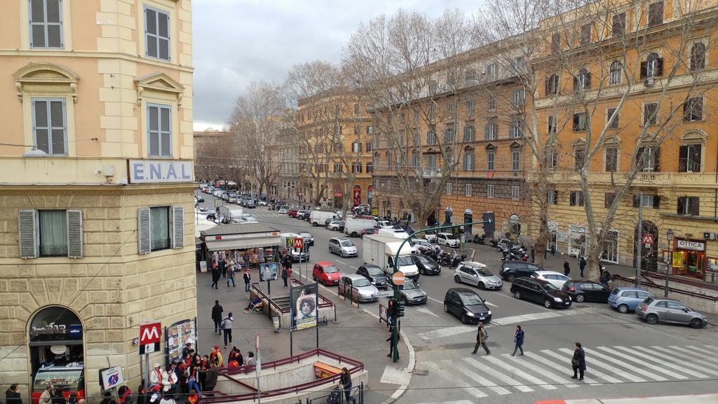 Luca'S Vatican Hospitality โรม ภายนอก รูปภาพ